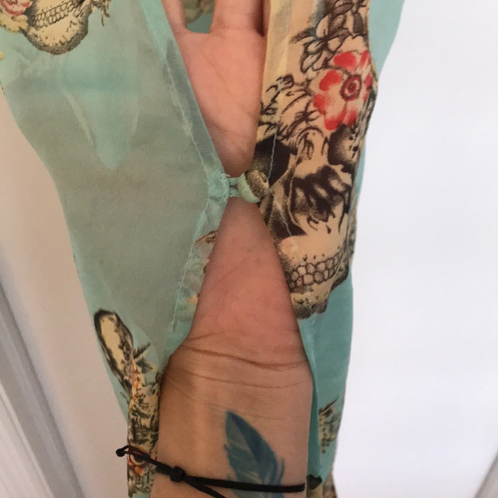 Skull top - Picture 3 of 7